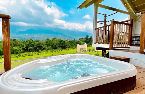 Alotenango Cabina | Finca San Cayetano