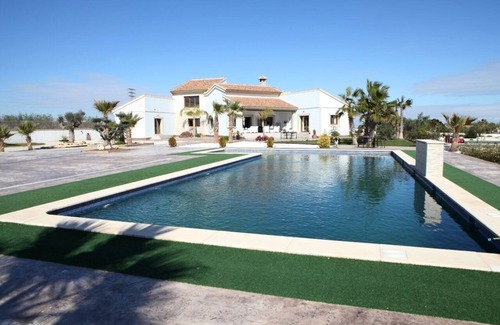 Castillo de Montemar Villa | FINCA- VILLA ESMERALDA