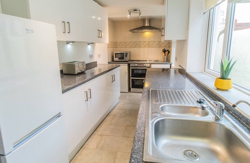 South Shields Casa | ✪ Find DWELLCOME HOME Ltd✪ 8 Ensuite Bed Townhouse