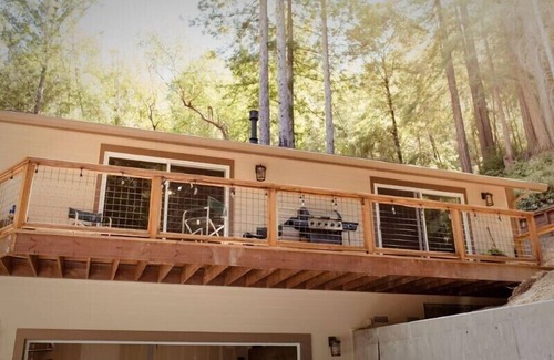 Forestville Casa | Find peace and tranquility in the Redwoods!