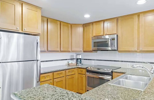 Poipu Complejo | 𝐅𝐢𝐧𝐝𝐢𝐧𝐠 𝐌𝐞𝐢𝐥𝐢 Beach Fun at Waiohai Club +Resort Amenities. 2-Bedroom