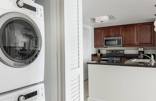 Flag Hill Complejo | 𝐅𝐢𝐧𝐝𝐢𝐧𝐠 𝐌𝐞𝐢𝐥𝐢 Beachfront Dream Getaway @Frenchman's Cove Resort, 2BR