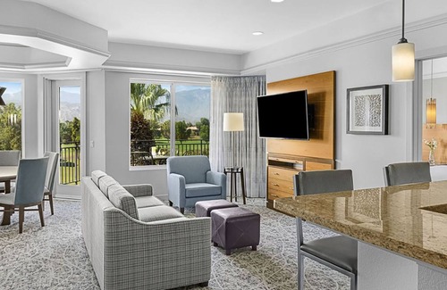 Palm Desert Complejo | 𝐅𝐢𝐧𝐝𝐢𝐧𝐠 𝐌𝐞𝐢𝐥𝐢-Coachella Fun @ Desert Springs Villas Resort+Amenities