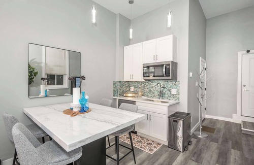 Over-the-Rhine Apartamento | Findlay Market Suites – 6 in 1!