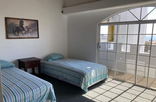 Rosarito Otro | Fine Family Castle With Ocean View