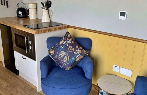 Chancery Apartamento | King Glamping Hut