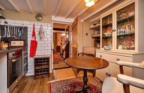 East Dereham Cabaña | Finest Retreats | Lychgate Cottage