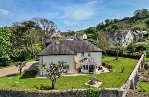 Millbrook Casa | Finest Retreats - Nicely Tucked Away Cottage