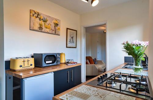 Wedmore Casa | Finest Retreats - Rosebud Cottage