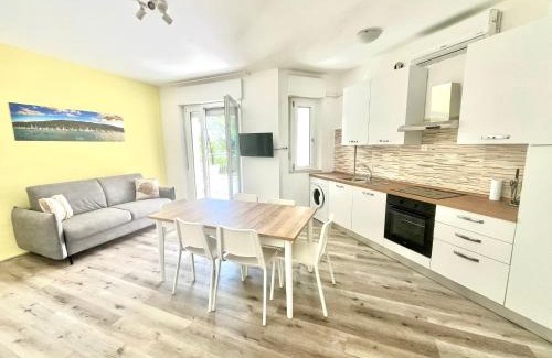 Marina Julia Apartamento | Finestra sul mare