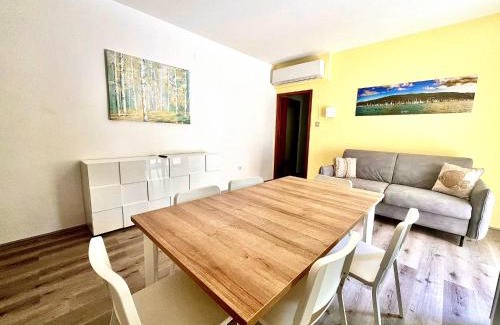 Marina Julia Apartamento | Finestra sul mare
