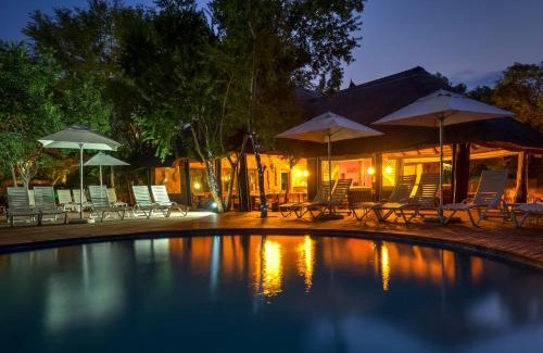 Beestekraal Cabina | Finfoot Lake Reserve by Dream Resorts