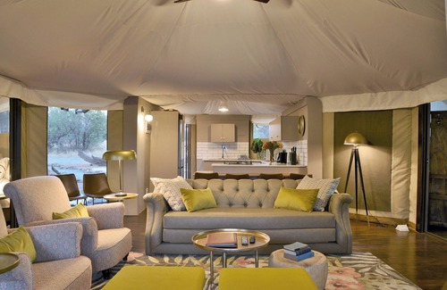 Beestekraal Cabina | Finfoot Lake Reserve by Dream Resorts