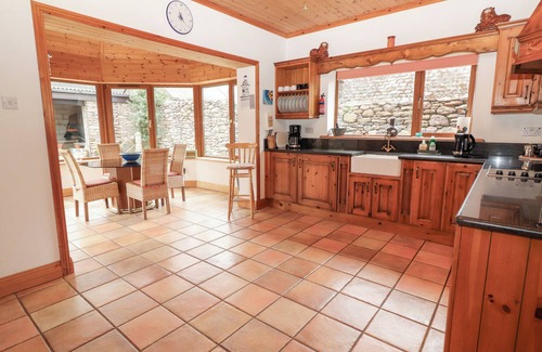 Castlegregory Cabaña | FINN HOUSE, pet friendly in Castlegregory, County Kerry