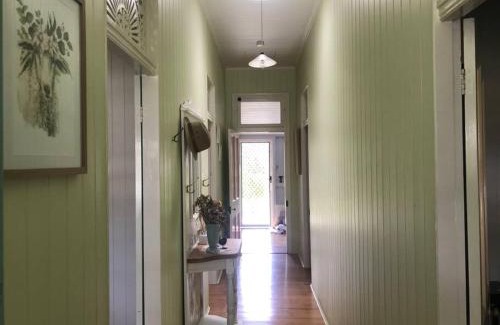Stanthorpe Casa | Finney Cottage