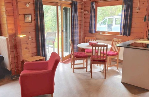 Hengelo Cabina | Finnish bungalow on Zelle Estate, in the woods, plenty of privacy!
