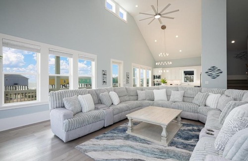 Port Bolivar Casa | Fins & Feathers home