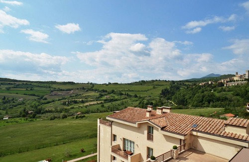 San Casciano dei Bagni Apartamento | Fiordaliso by Interhome