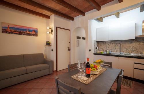 Santissima Annunziata Apartamento | Fiorino Apartment - Piazza della Libertà