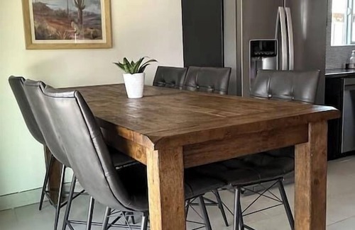 Lompoc Casa | Fir Avenue: Game-On Getaway