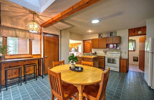 Webster Apartamento | Fir Street Retreat - Webster