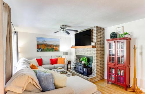 Weaverville Casa | Fire Pit and Game Room Family Home in Marshall