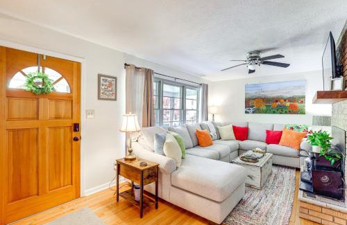 Weaverville Casa | Fire Pit and Game Room Family Home in Marshall