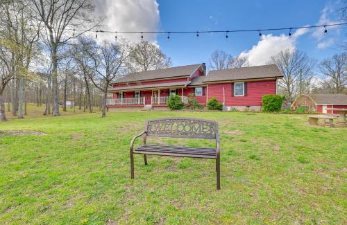 Trenton Casa | Fire Pit and Game Room Lakefront Escape in Trenton!