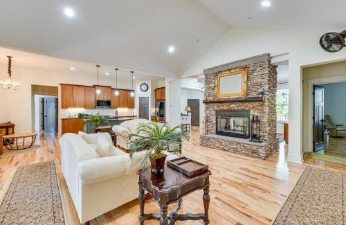 Southern Pines Casa | Fire Pit and Patio Spacious Southern Pines Retreat