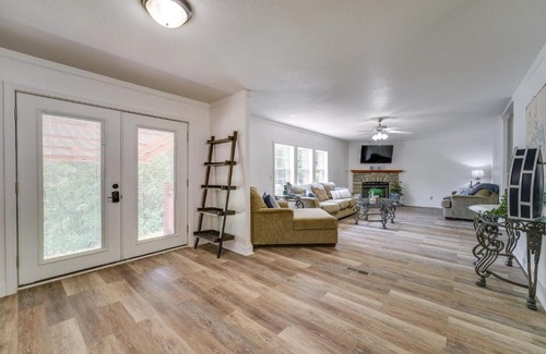 Shell Knob Casa | Fire Pit and Stunning Lake Views Shell Knob Home!