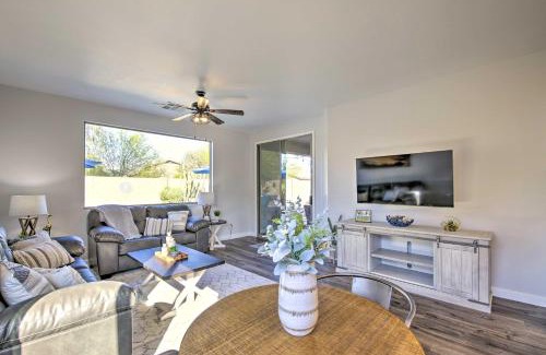 Estrella Mountain Ranch Casa | Fire Pit, Covered Patio Stylish Goodyear Refuge