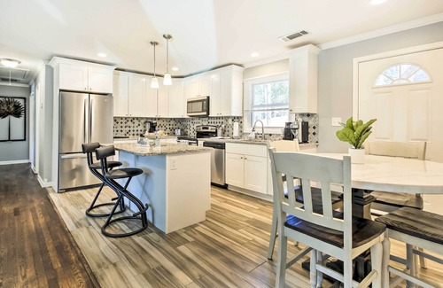 Collier Heights Casa | Fire Pit & Deck: Atlanta Home ~ 8 Mi to Dwtn!