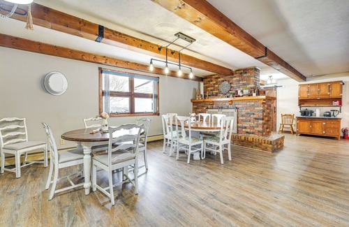 North East Casa | Fire Pit + Game Room: North East Family Retreat!