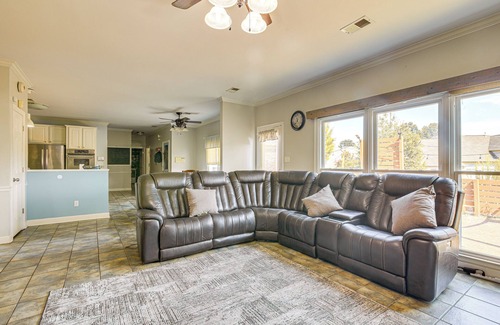 Cordova Casa | Fire Pit + Playset: Spacious Memphis Home!