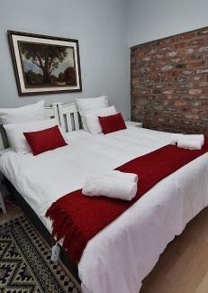 Drakenstein Chalet De Esquí | Firehouse selfcatering Garden Cottage no 1