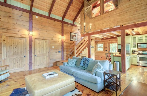 Vilas Cabina | Firepit, Log Cabin, Views, Fireplace, pet friendly