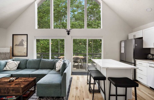 Mount Jackson Cabina | Fireplace, Grill, Games & Dogs near Bryce Resort