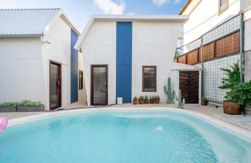 Seminyak Apartamento | First 5 Loft