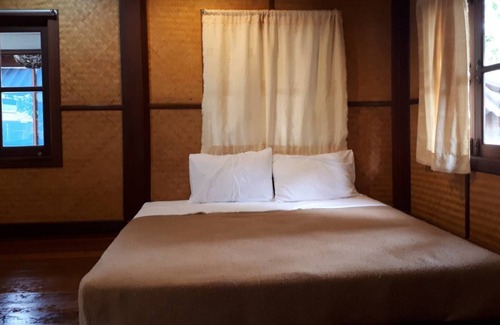 Cha-am Hotel | First and Field Resident