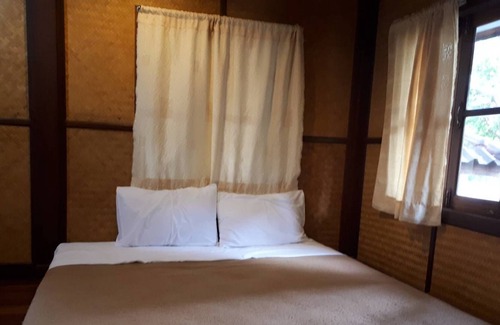 Cha-am Hotel | First and Field Resident