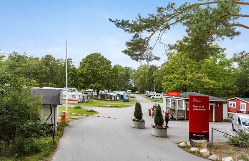 Skarpnack Alquiler De RV | First Camp City Stockholm