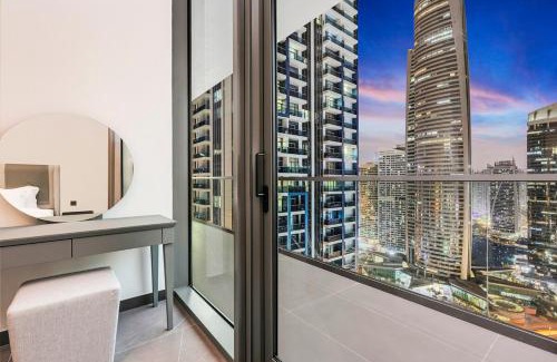 Jumeirah Lake Towers Apartamento | FIRST CLASS 3BR Elegant Comfort , Lake Views