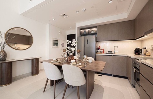 Downtown Dubai Apartamento | First Class Boulevard View | Burj Crown | 9 min Walk Dubai Mall