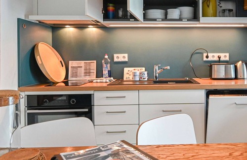Waggershausen Apartamento | First floor apartment with large, covered south-facing balcony for a cozy glass of wine in the evening