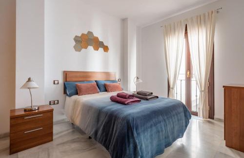 Cruz Roja-Capuchinos Apartamento | First floor close Macarena church