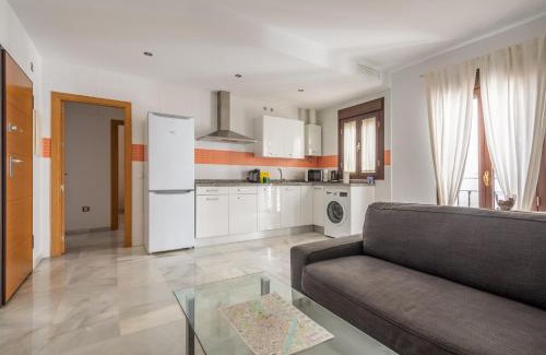 Cruz Roja-Capuchinos Apartamento | First floor close Macarena church