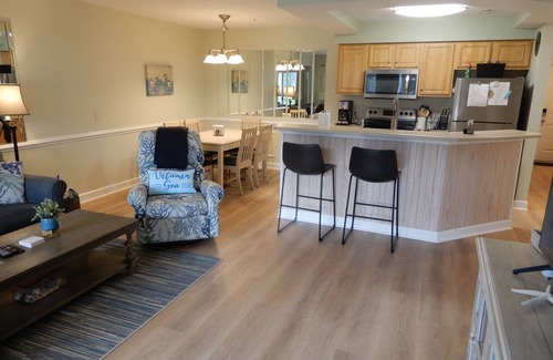 Calabash Condominio | First Floor, Golf Course side, 1250 sq ft