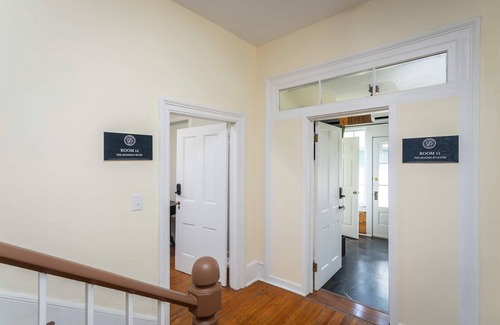 Luray Apartamento | First Floor Suites at The Legacy Inn Harmony Floor