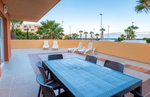 Puerto de Guimar Apartamento | First line apartment