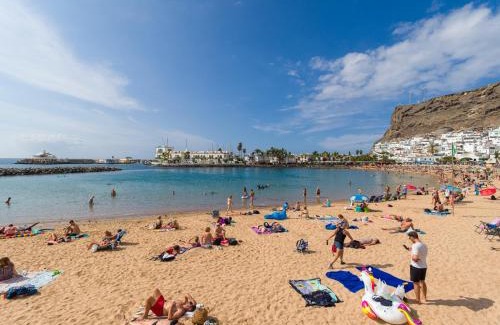 Playa de Mogan Casa | FIRST LINE MOGAN BEACH - Parking free